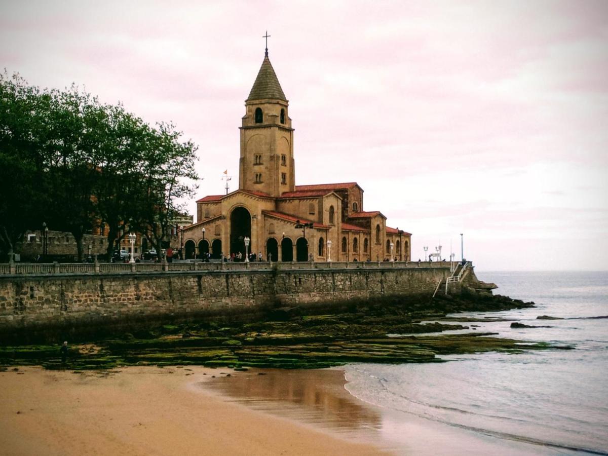 Les Casetes De San Lorenzo Gijón Exterior foto