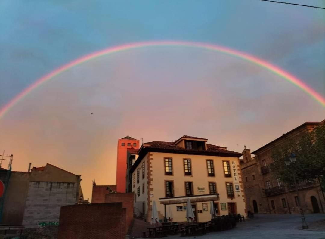 Les Casetes De San Lorenzo Gijón Exterior foto